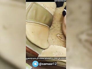 Egyptian hottie shows off her big booty in steamy video